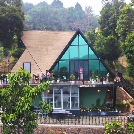 Misty Hideout Bed & Breakfast Kakkadampoyil Luaran gambar