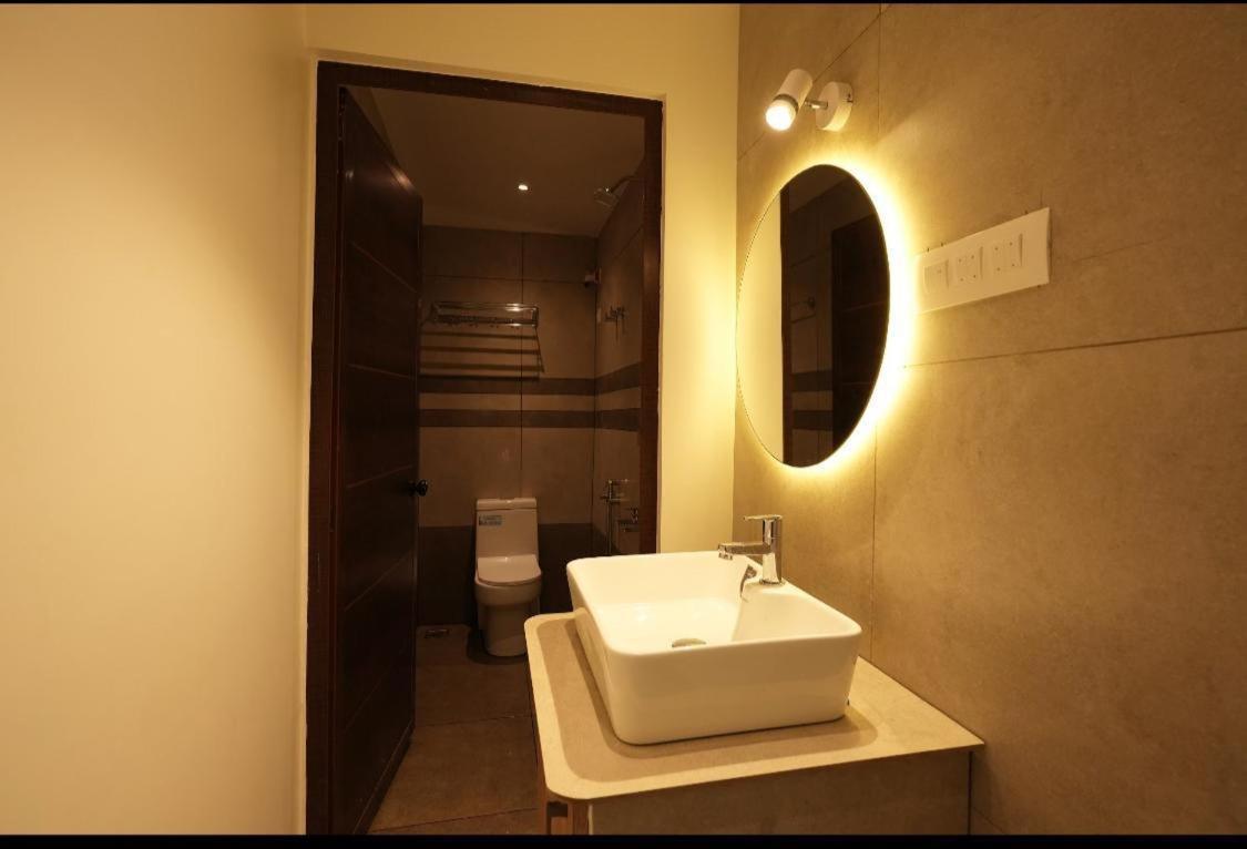 Misty Hideout Bed & Breakfast Kakkadampoyil Luaran gambar